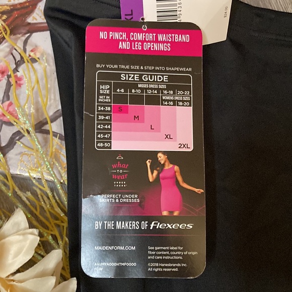 Maidenform - Picture 7 of 7